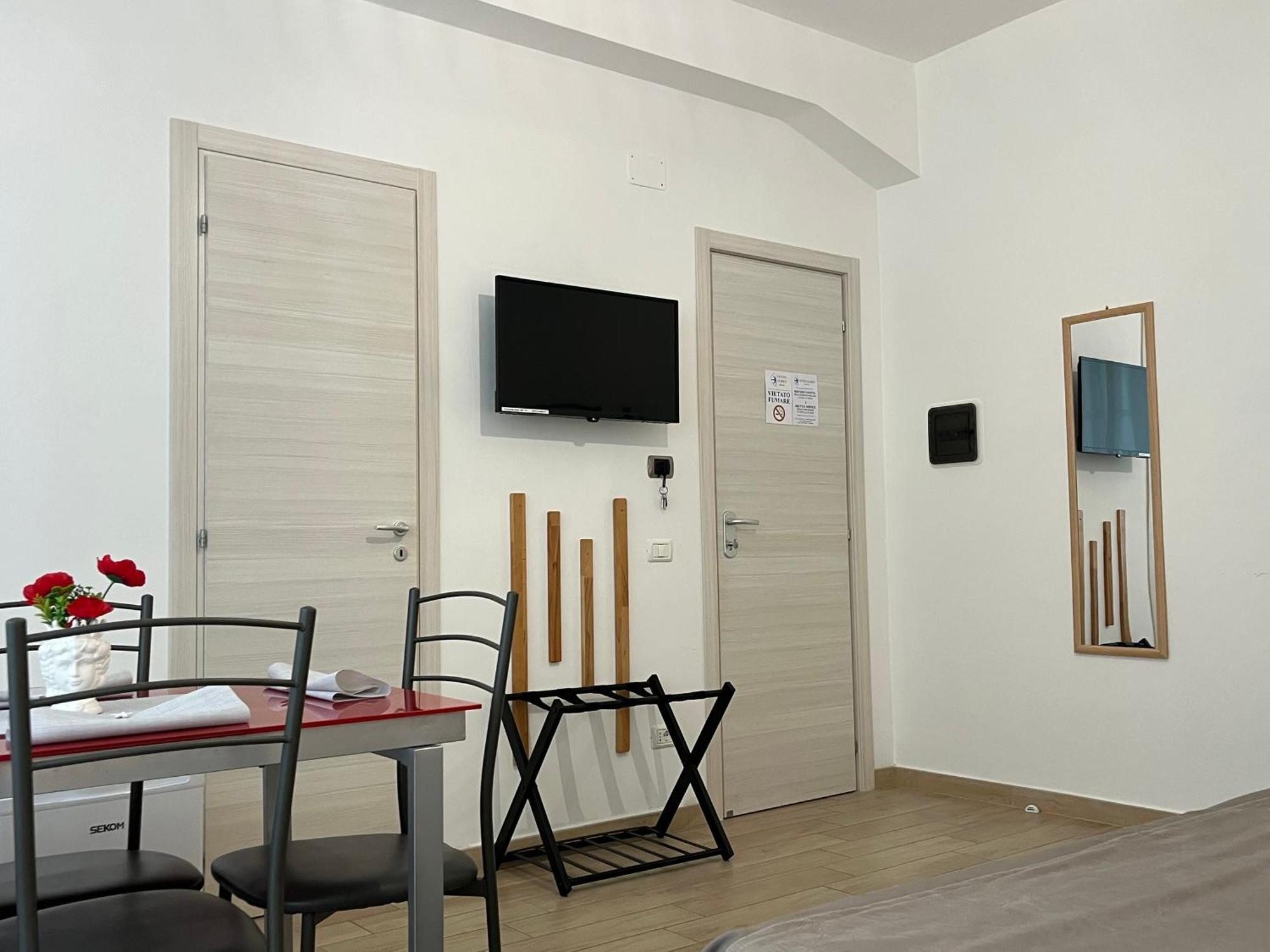 B&B Vento Aureo Rooms Milazzo Ngoại thất bức ảnh